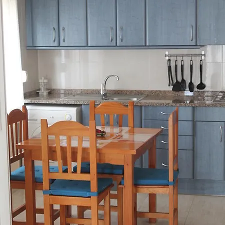 Claudi トッサ・デ・マール